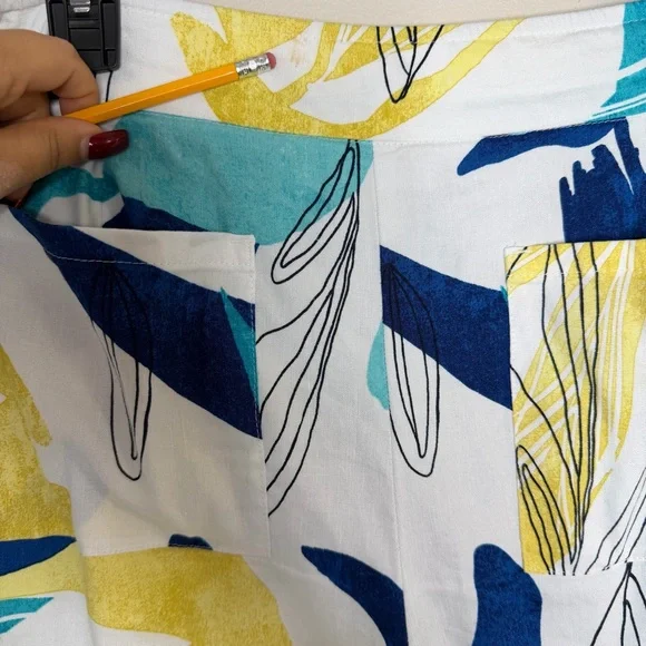 Chico's Vibrant Linen Lightweight Print Pants Size 16P - Picture 16 of 16